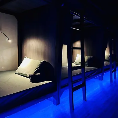 Tzone'S Hostel - Quiet Place